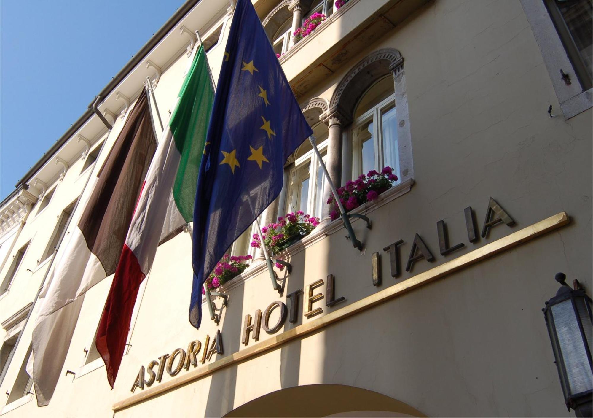 Astoria Hotel Italia Ούντινε Εξωτερικό φωτογραφία